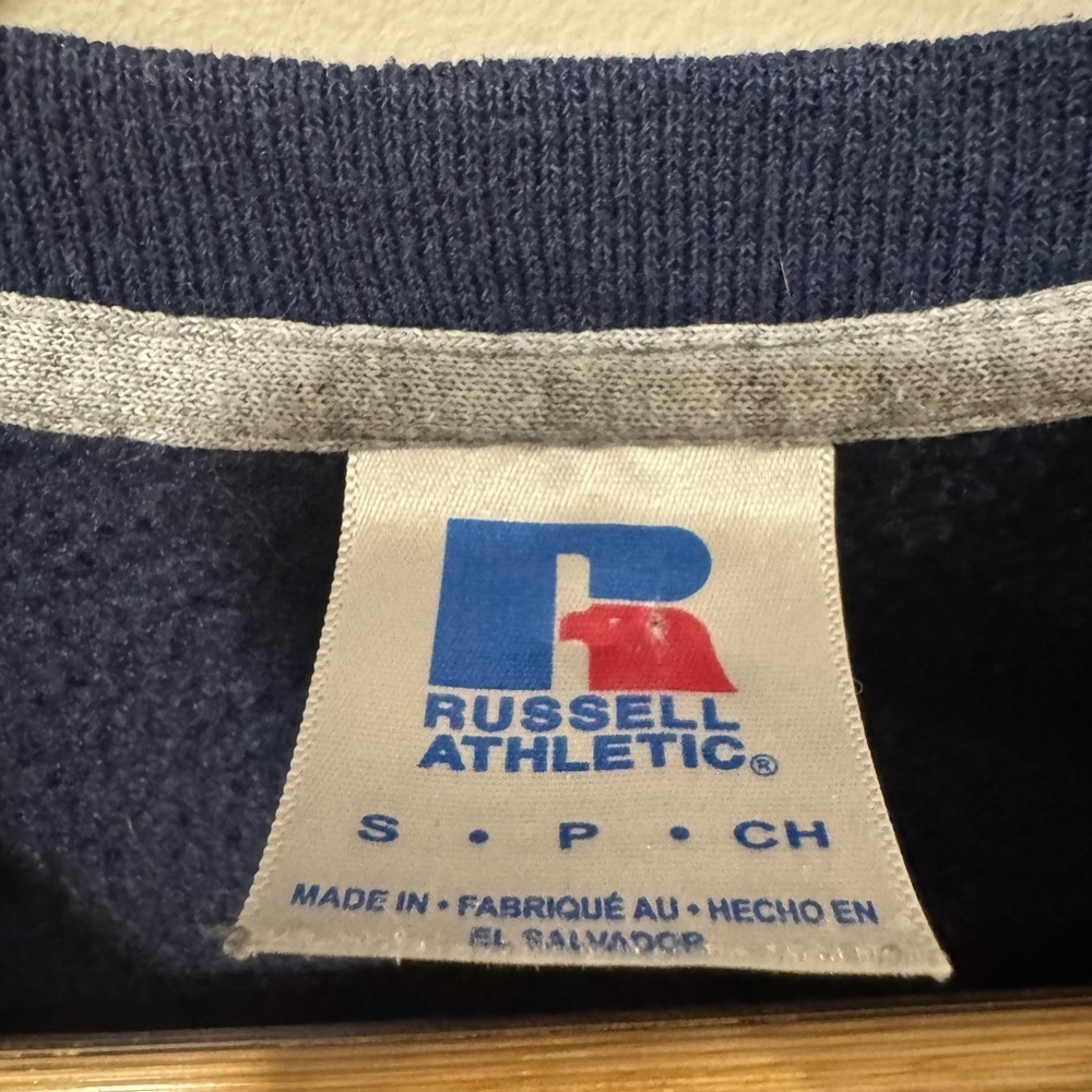 Vintage UBC University of British Columbia Sweater - Picture 5 of 7